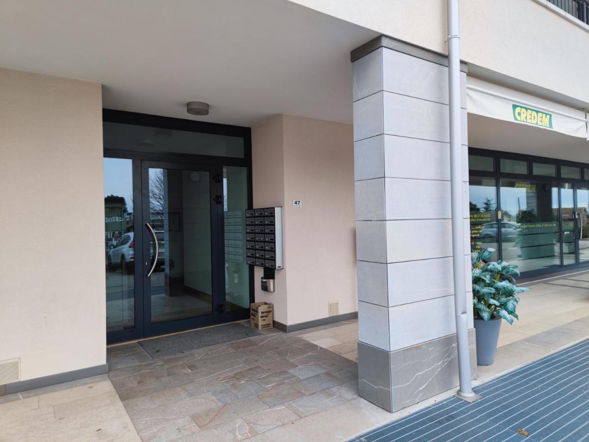 Center Aviano Comfort Suite Free Parking Wifi Exteriör bild